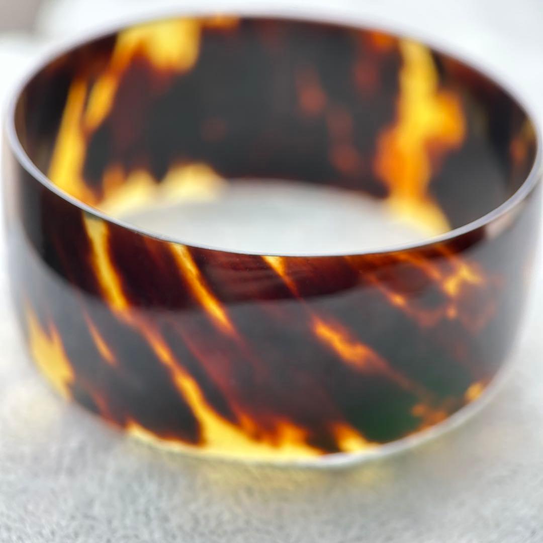 素敵な鼈甲のバングル　美品