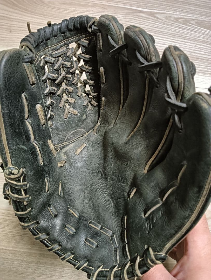 Mizuno Global Elite 硬式グローブ ブラック