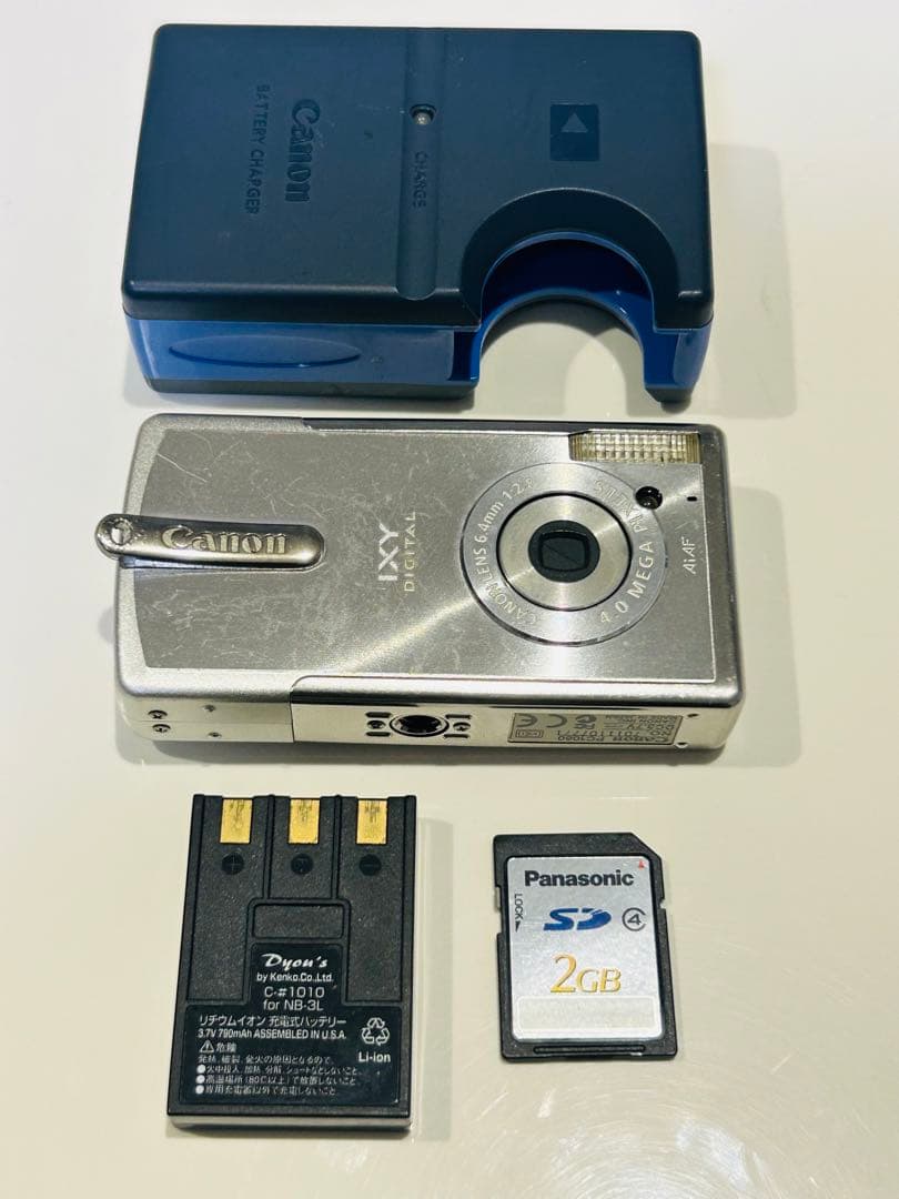 Canon IXY PC 1060 4.0メガピクセル コンパクトデジタルカメラ
