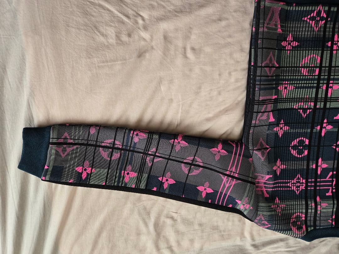 【鑑定済み】LOUIS VUITTON チェック柄トレーナー L