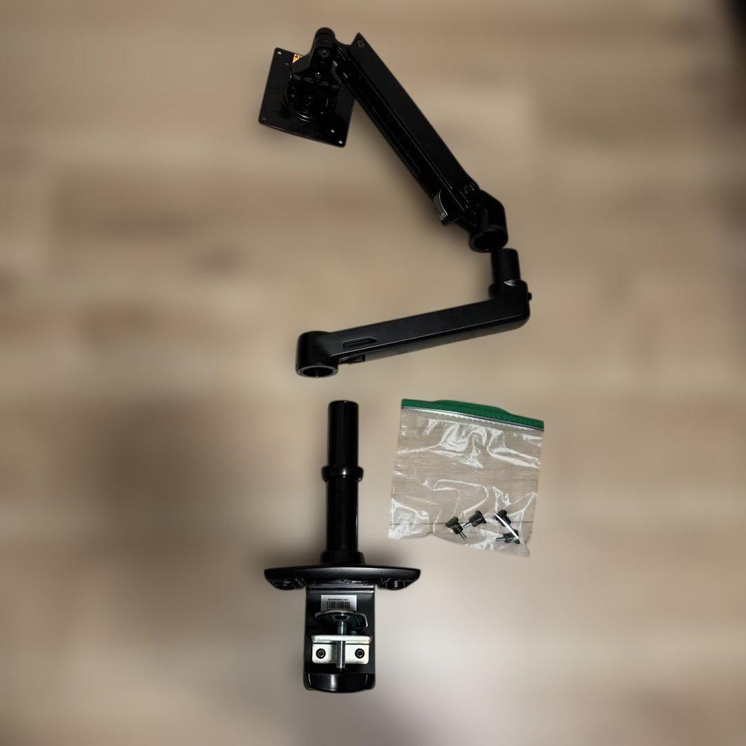 【最終値下げ】amazonベーシック モニターアーム エルゴトロンOEM(美品)