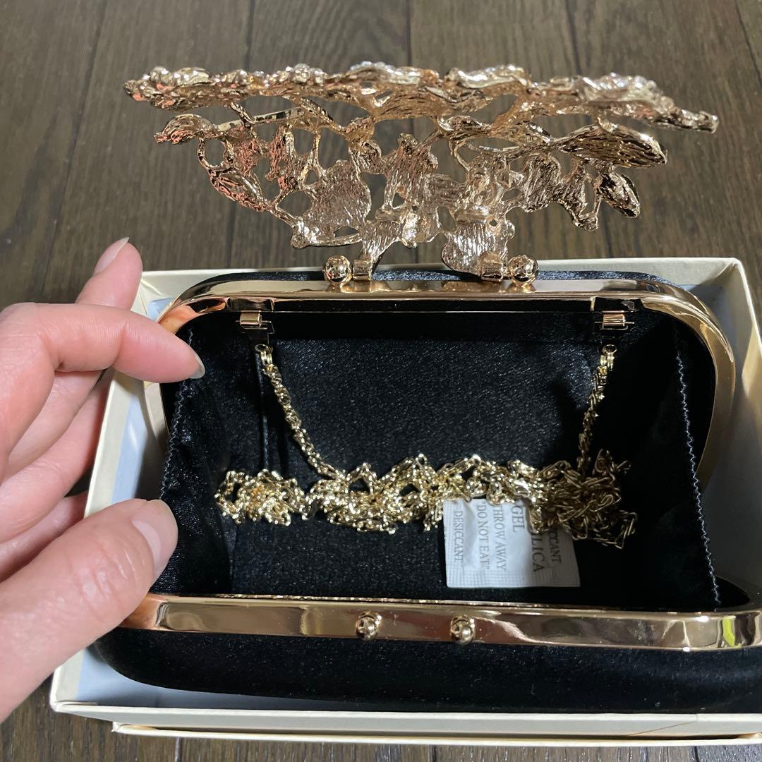 装飾付きブラッククフォーマルバッグ