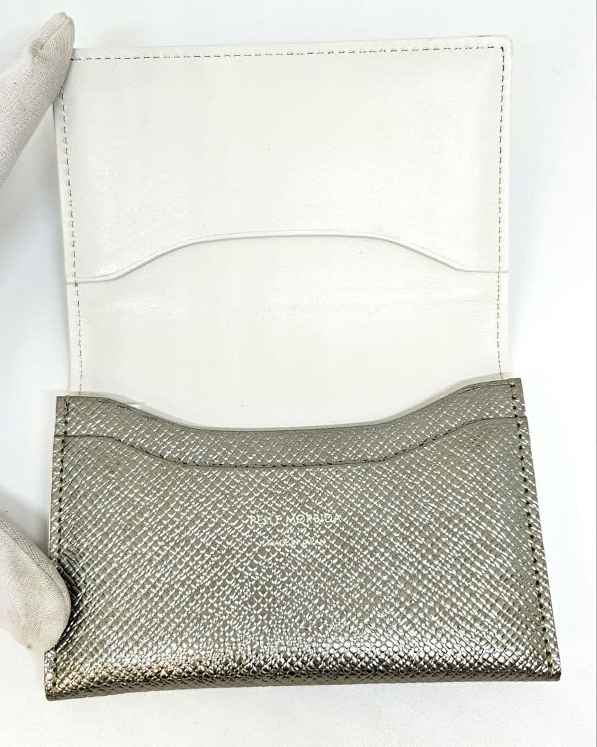 極美品　PELL　ペッレモルビダ　名刺入れ　カードケース