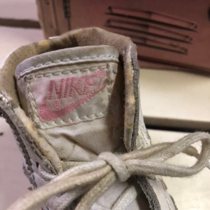 ナイキ ベビージョーダン ロッカー箱 US7 INFANTRY PINK