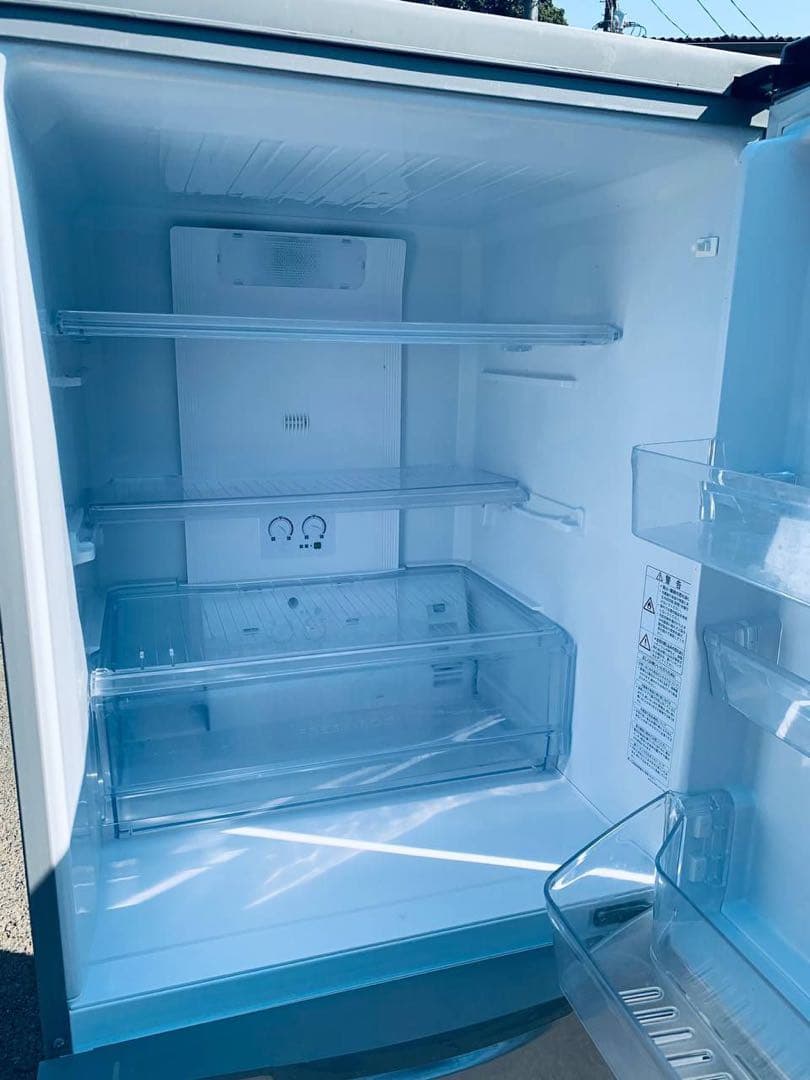 送料設置無料　AQUA ノンフロン冷凍冷蔵庫 AQR-271D