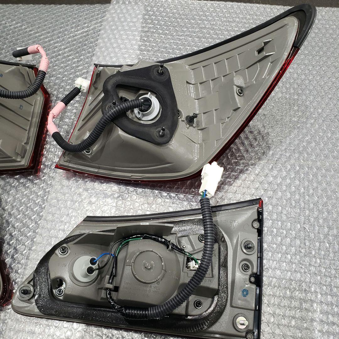 レクサス 20系 IS 後期 純正 テール レンズ ⭐中古品⭐程度良好❗