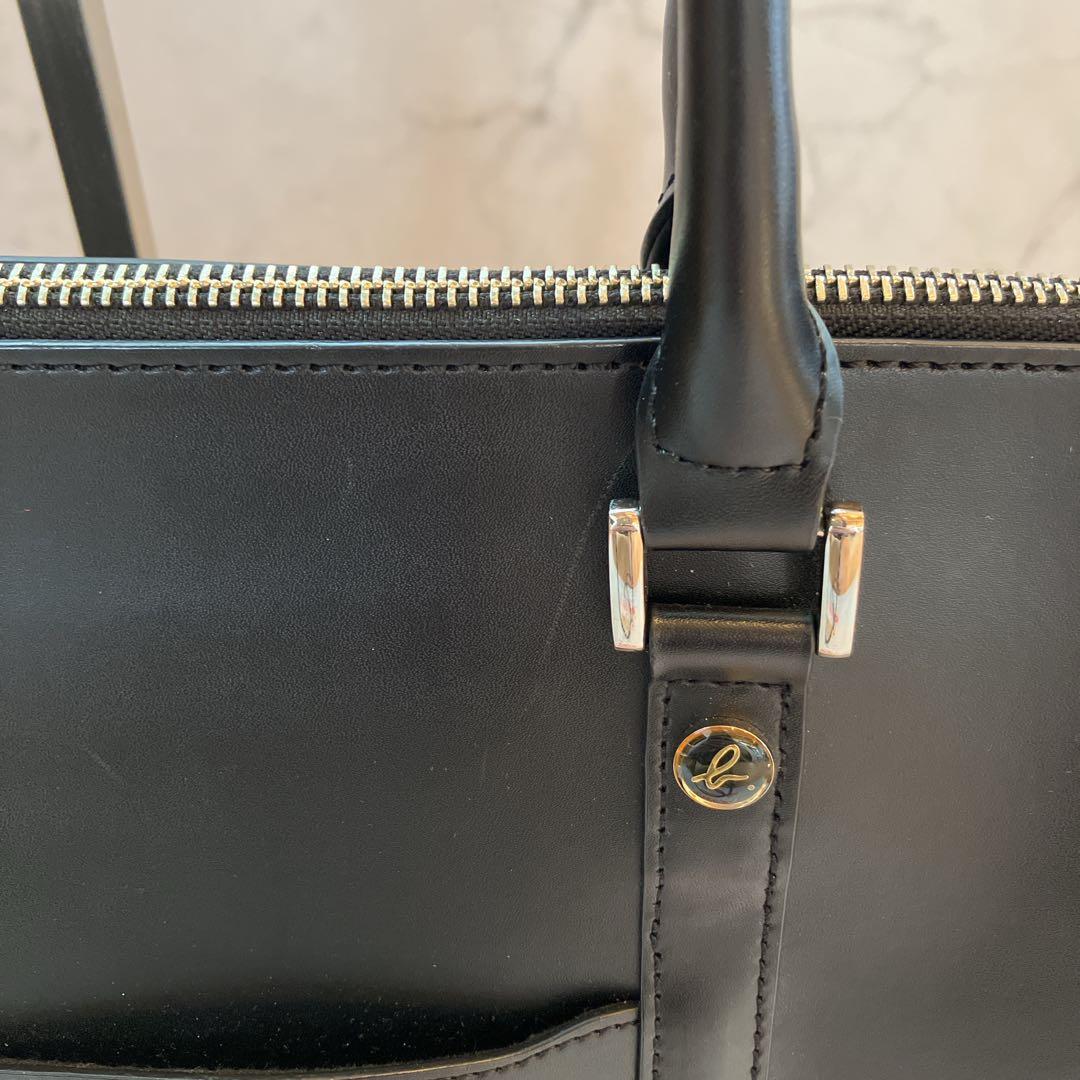 agnès b. アニエスべー レザートートバッグ　ブラックA 4 ・ＰＣ