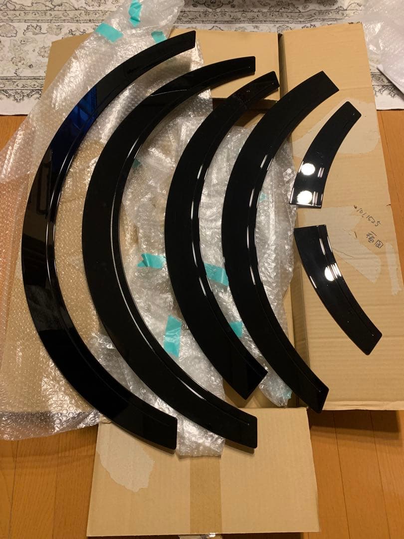 E26 キャラバン　オーバーフェンダー