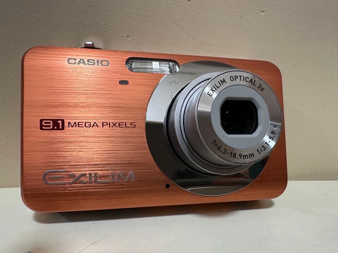 美品 CASIO EXILIM EX-Z85 純正充電器 SD付