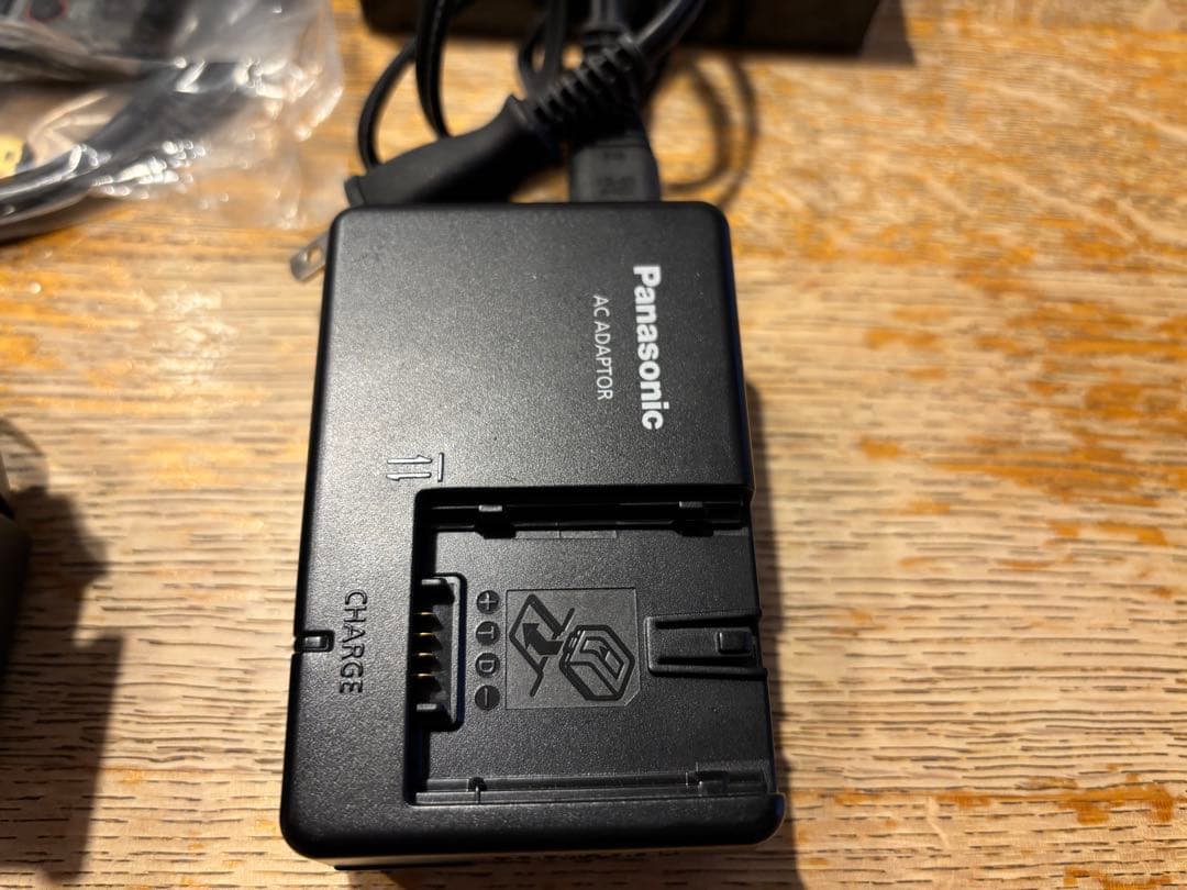 Panasonic HDC-TM300 ビデオカメラ本体