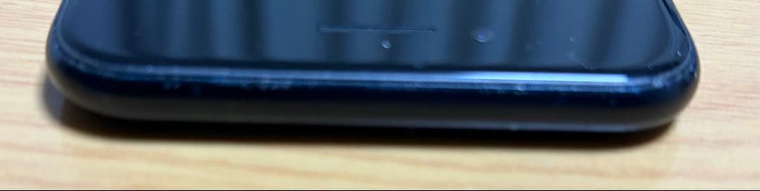 iPhone SE 第3世代　128GB