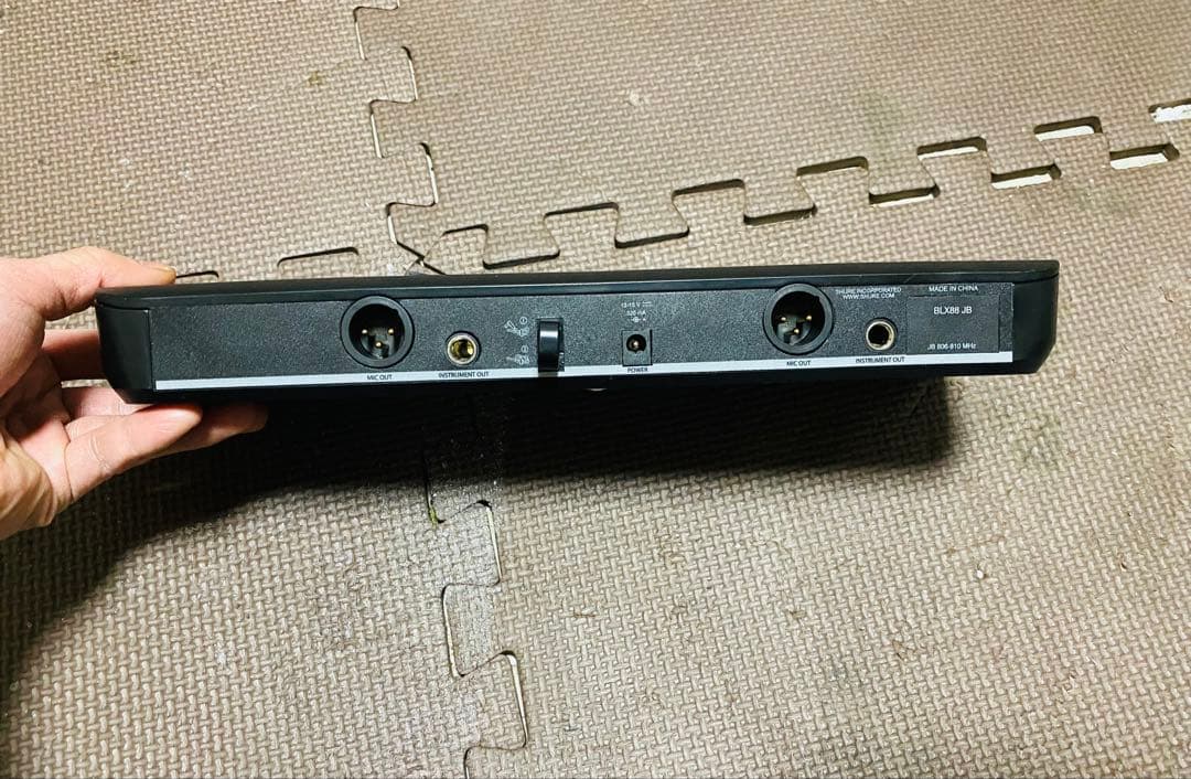 SHURE BLX88 デュアルチャンネル受信機