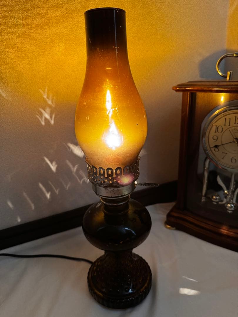 テーブルランプ クラシックデザイン　レトロランプ