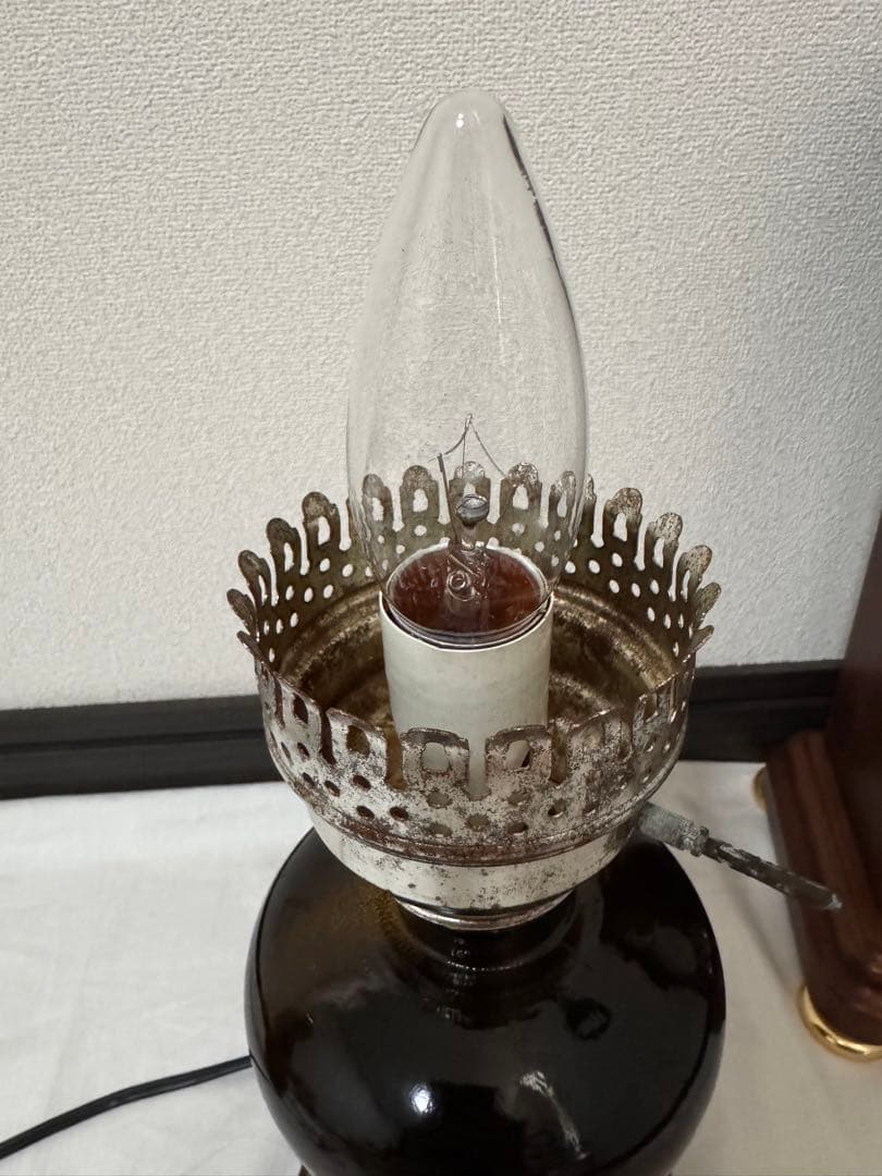 テーブルランプ クラシックデザイン　レトロランプ