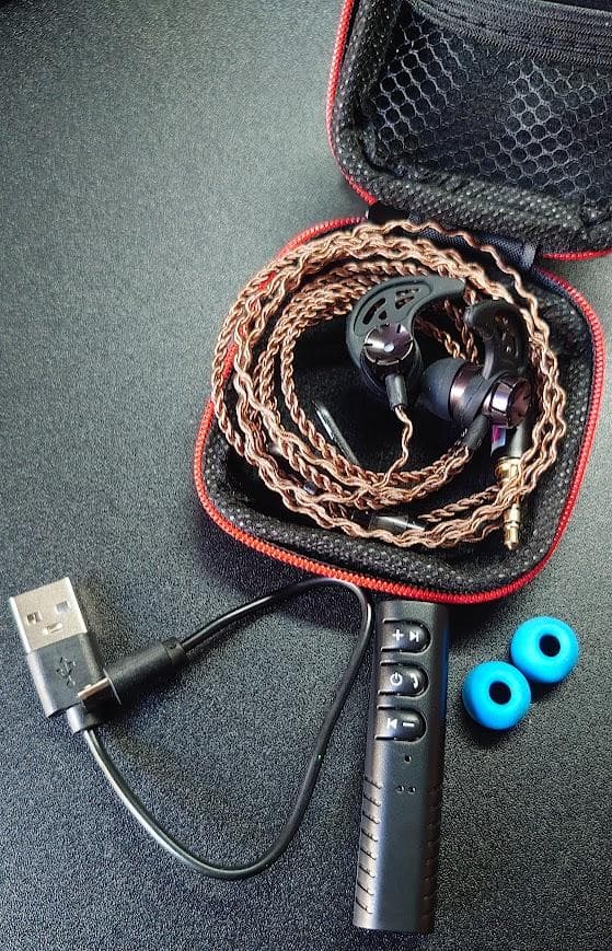 「最終値下げ」ゲーミングイヤホン_即日発送可能