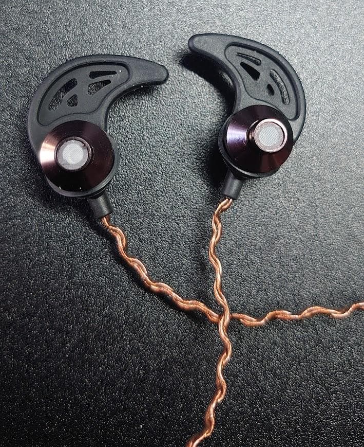 「最終値下げ」ゲーミングイヤホン_即日発送可能