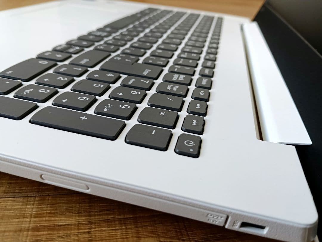 短時間 早い者勝ち！ ■ Lenovo ideapad 330 ノートPC