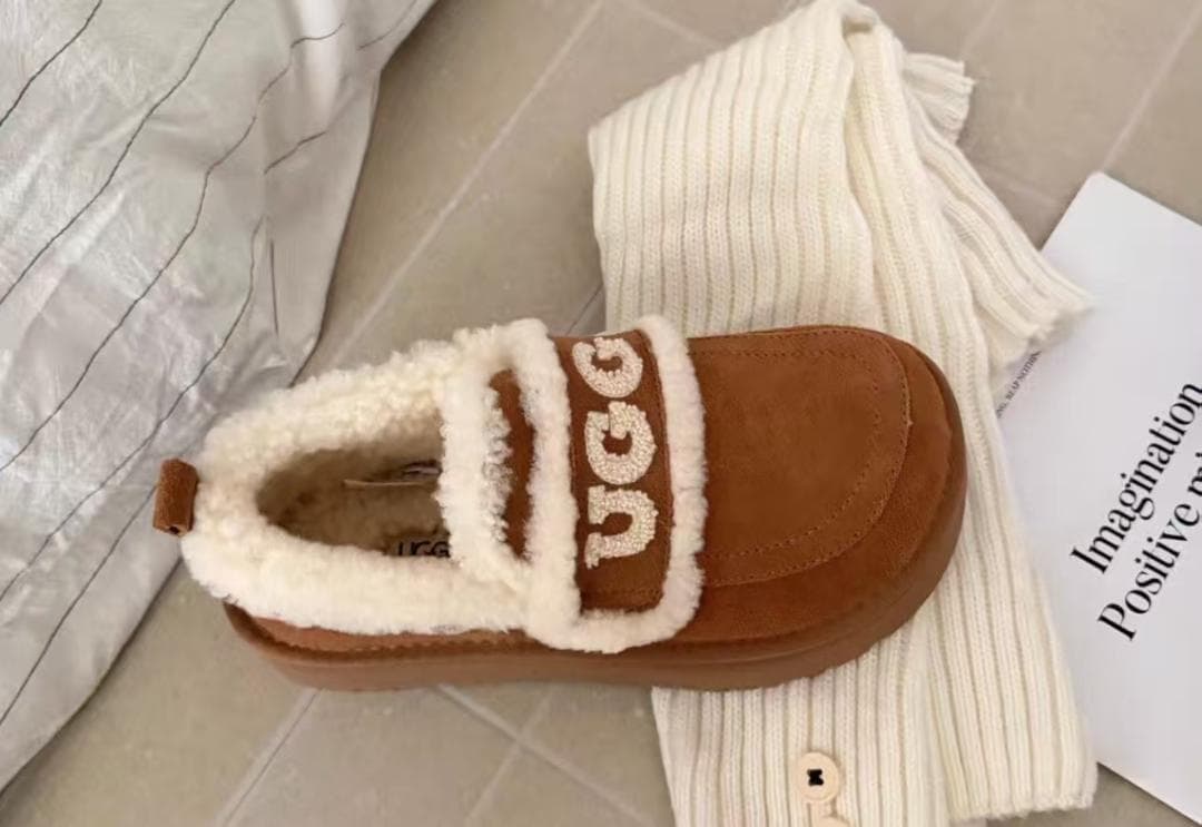 UGG アグ　チェスナット スリッポンムートンブーツ 厚底 24cm