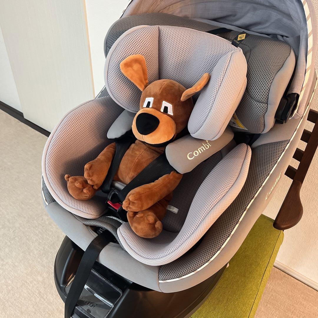 Combi コンビ　クルムーヴアドバンス ISOFIX JP-590