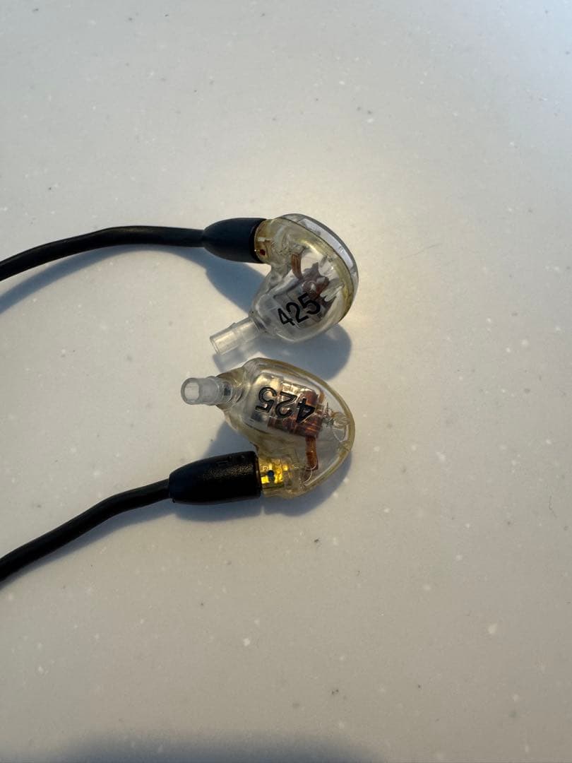 イヤホン SHURE SE425