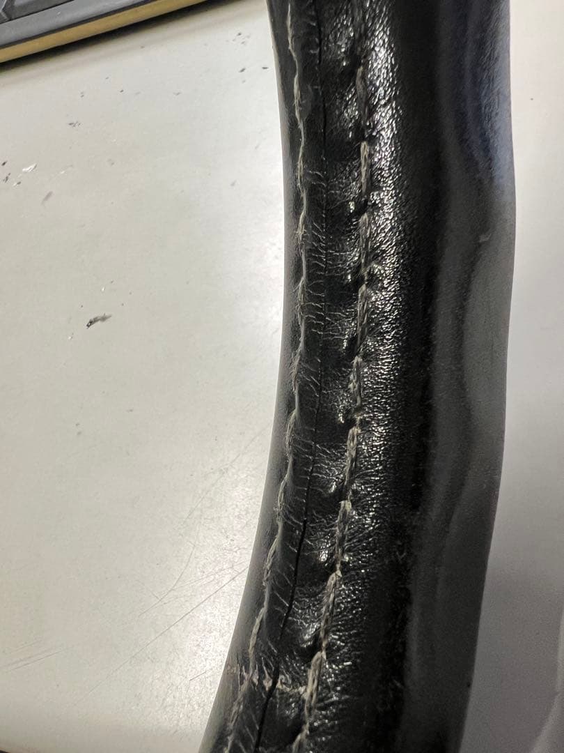 ナルディ？3スポーク ステアリング 本体 ボス付き