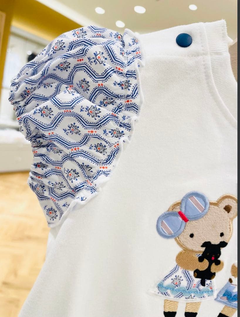 ファミリア 即完売　美品　ブルーリバティ　クマ　　テリア　Tシャツ　パフスリーブ