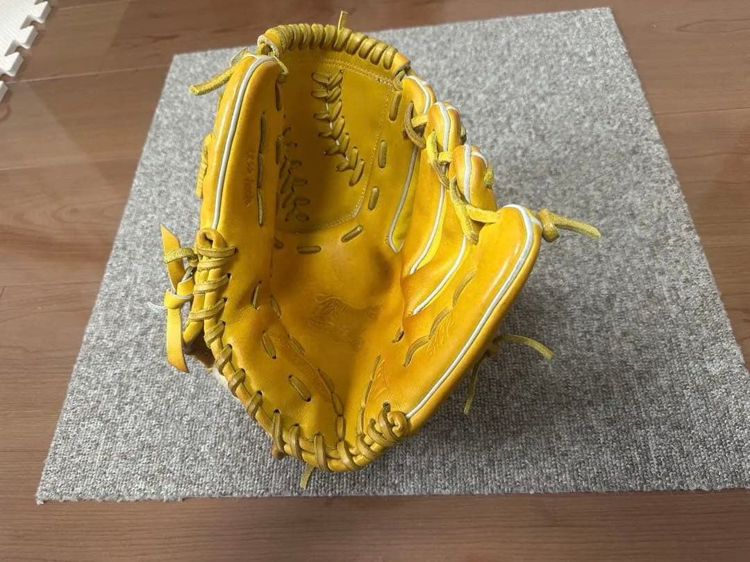 グラブワークス　投手用硬式グローブ