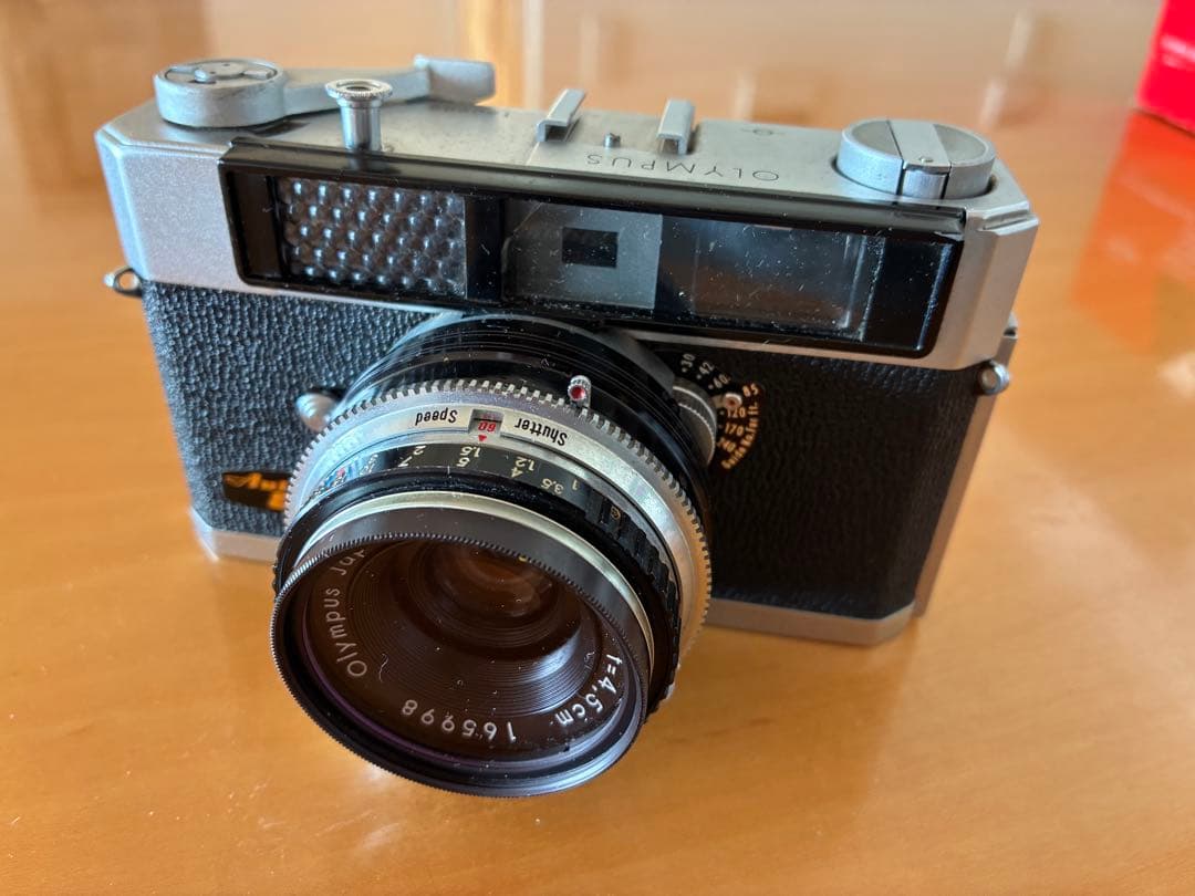 レトロ　OLYMPUS フィルムカメラ　オートアイ