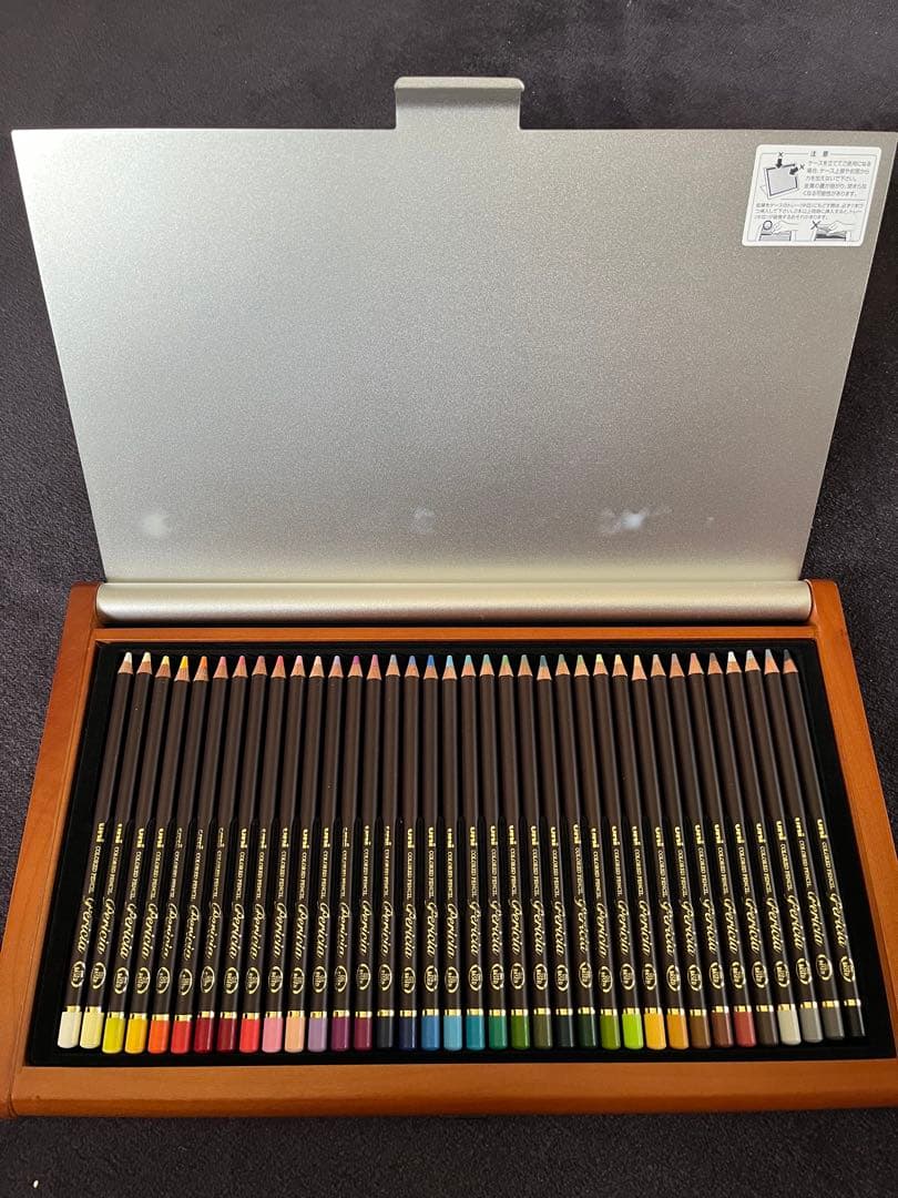三菱色鉛筆　uiペリシア36色　未使用