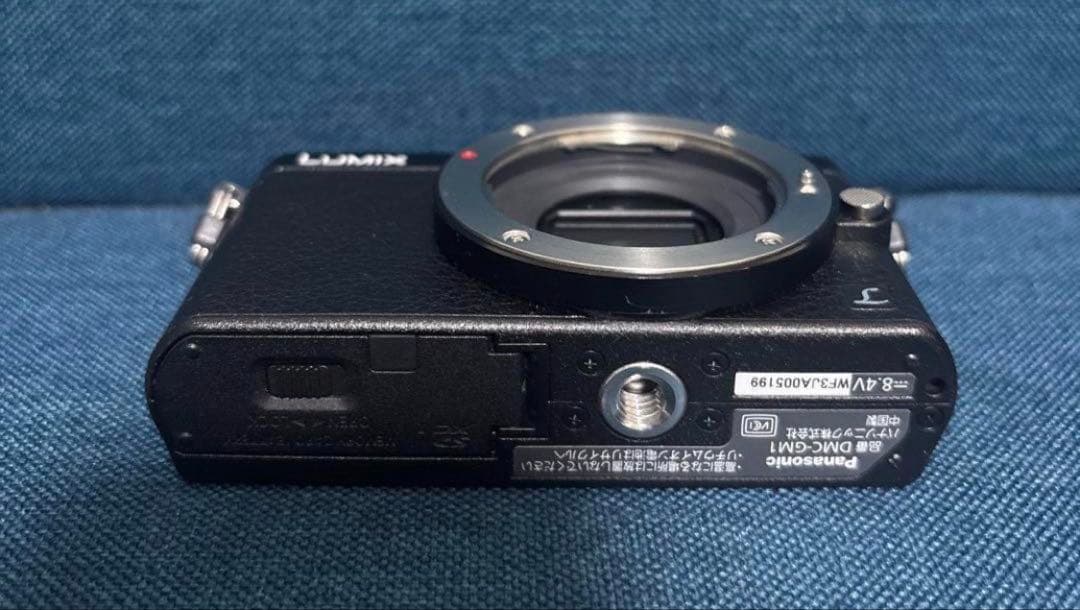 【ジャンク品】LUMIX ミラーレス一眼 ブラック