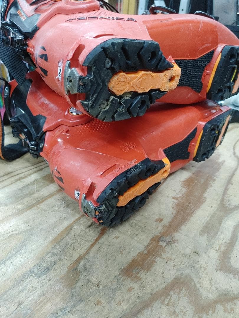 スキー 27-27.5 TECNICA COCHISE 130