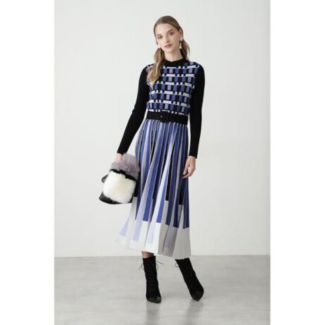 【クリーニング済み】 ジオメトリックプリーツニットワンピース 38