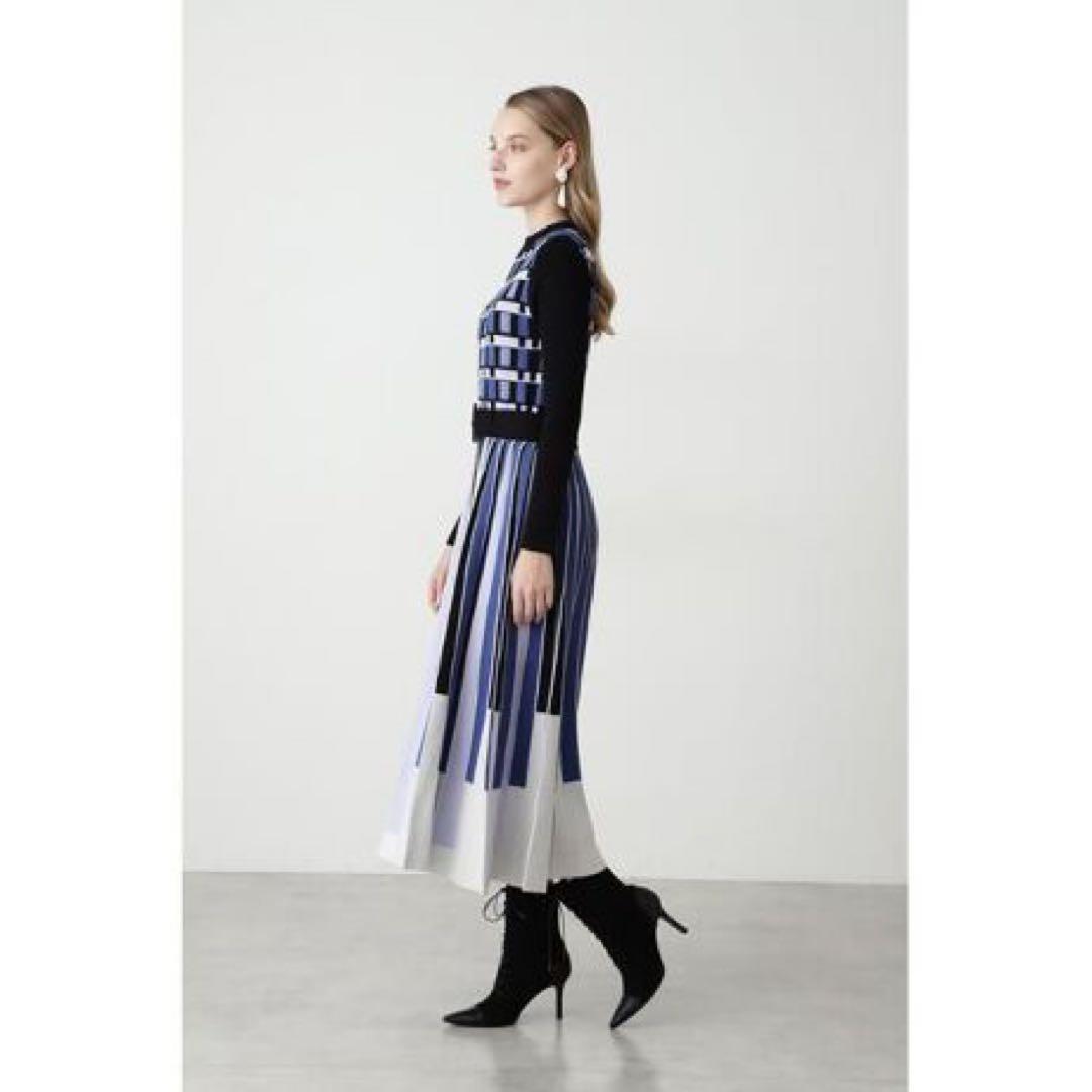 【クリーニング済み】 ジオメトリックプリーツニットワンピース 38