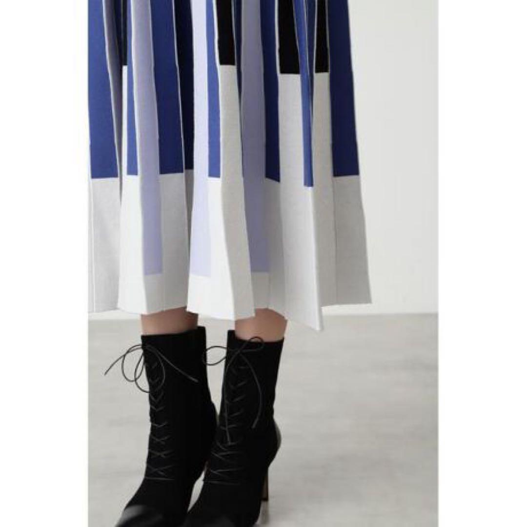 【クリーニング済み】 ジオメトリックプリーツニットワンピース 38