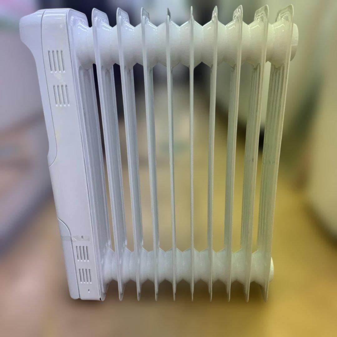 ★未使用　アイリスオーヤマ　オイルヒーター　POH-1210KS　2025年製