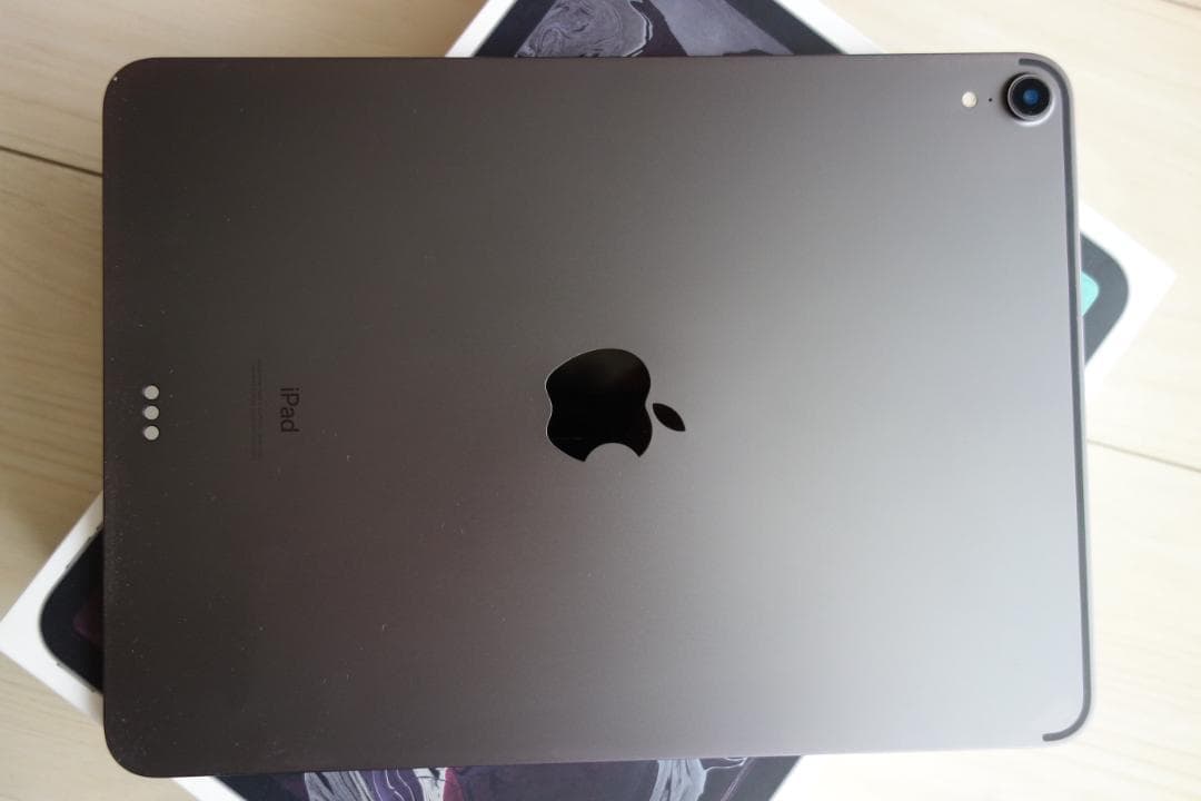 iPad Pro 11インチ Wi-Fiモデル 64GB（ジャンク品）