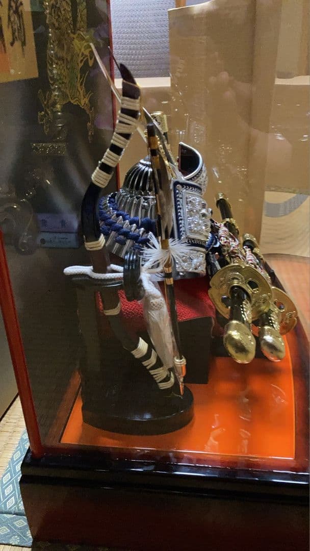 送料無料！　五月人形 兜と刀のセット