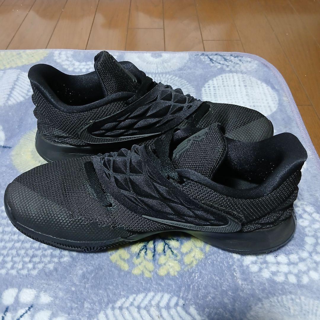 Nike nike kyrie low 1　ナイキ カイリーロー1　バッシュ