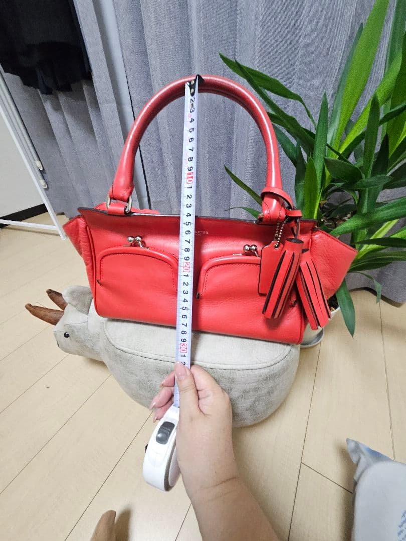美品　COACH 赤 ハンドバッグ 高さ約23cm