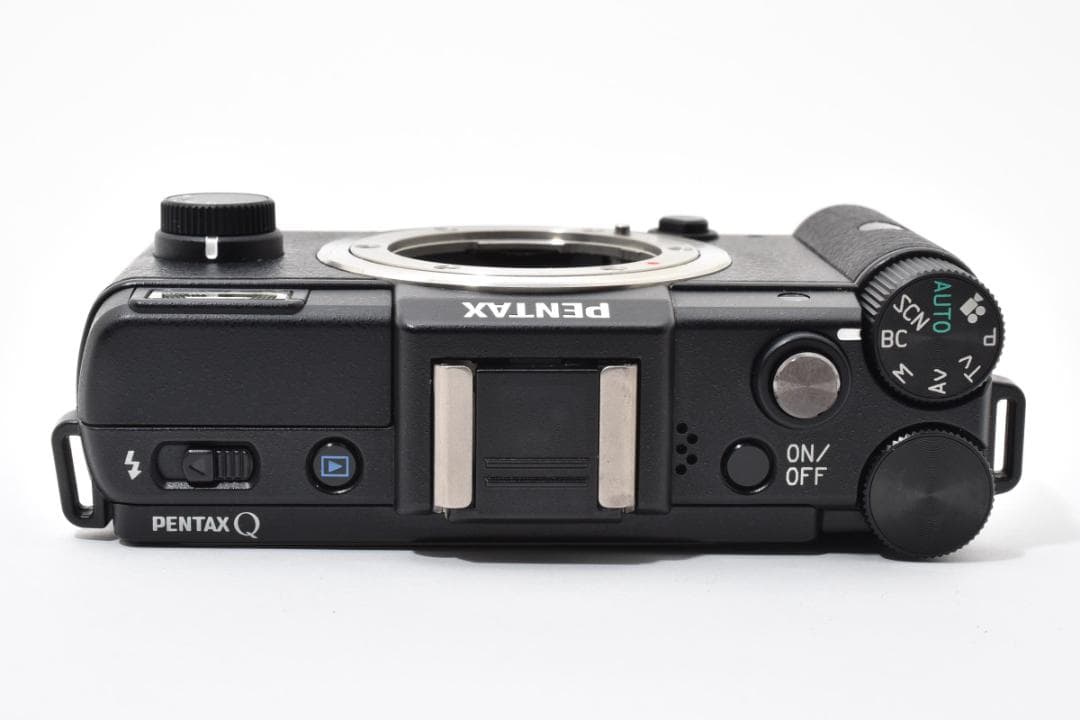 超美品 ペンタックス Q ミラーレスデジタルカメラボディ ブラック Pentax