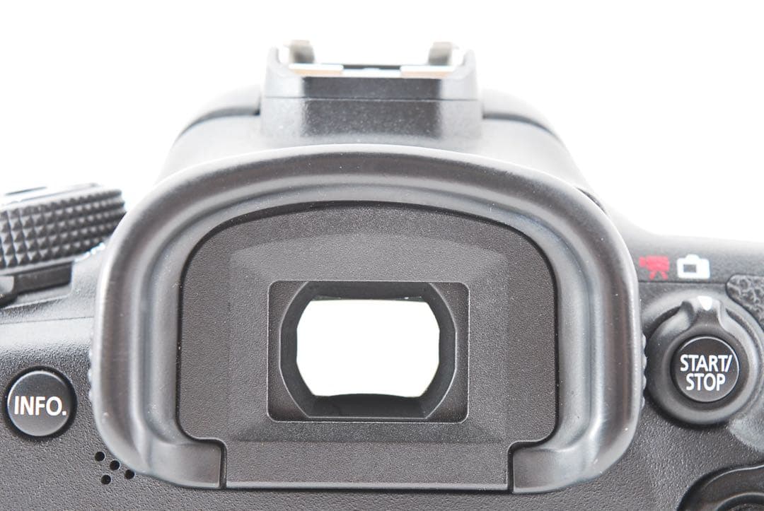 Canon EOS 7D Mark II 標準&望遠ダブルレンズセット