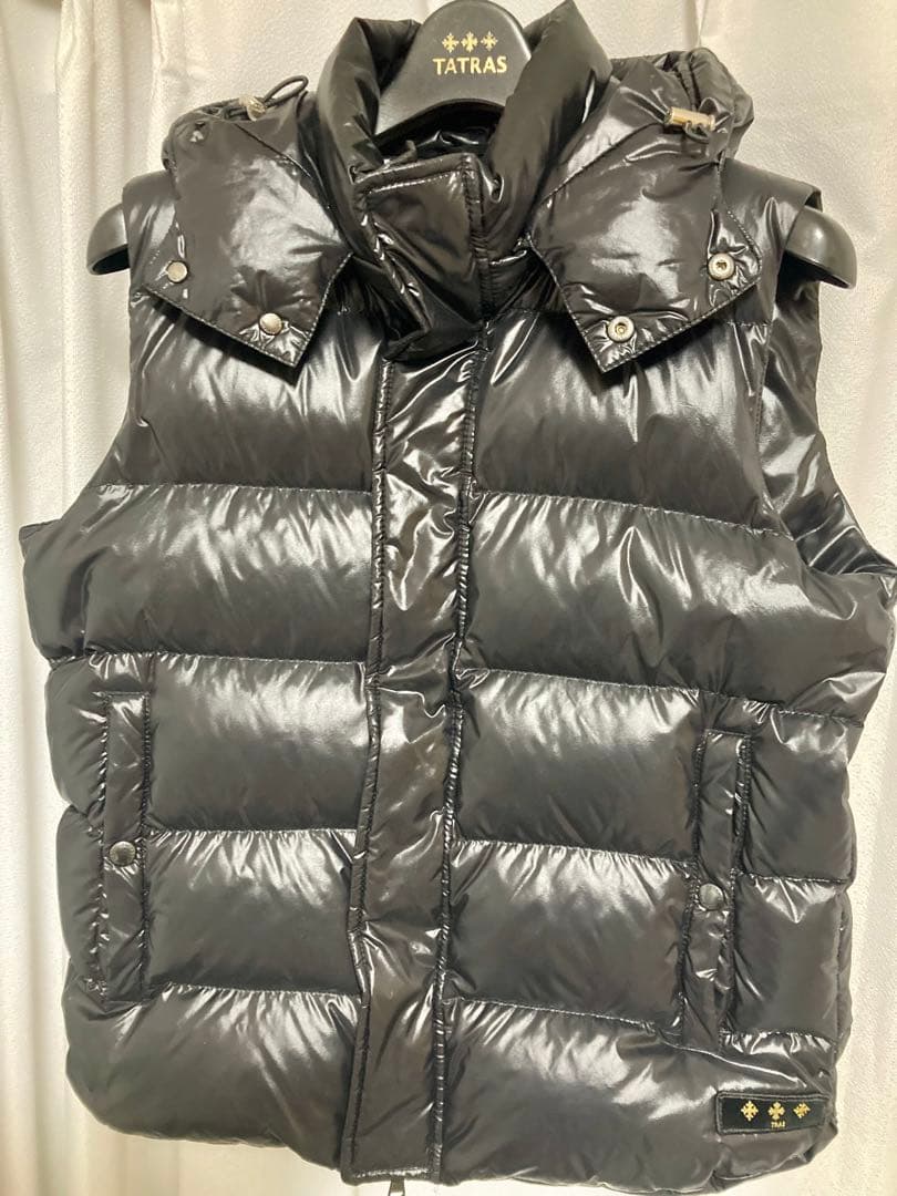 TATRAS フード付きダウンベスト 黒 サイズ02