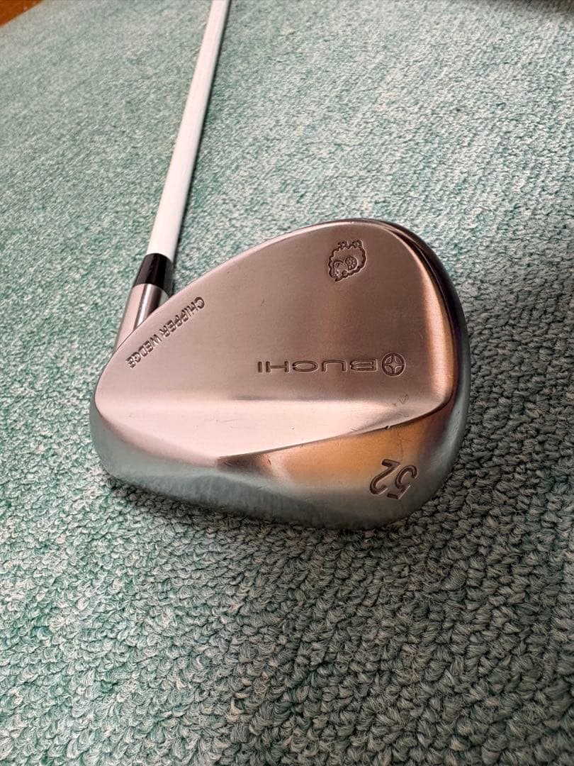 BUCHI CHIPPER IRON 52°