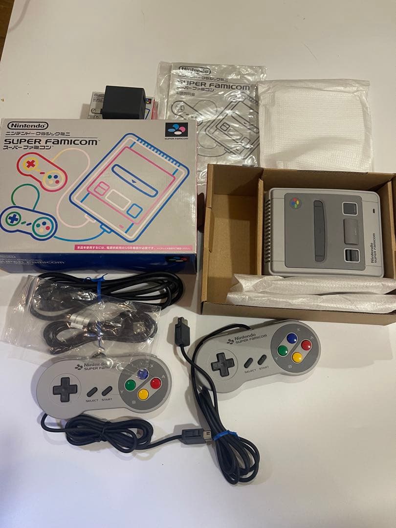 ニンテンドークラシックミニ スーパーファミコン　ACアダプタ付き