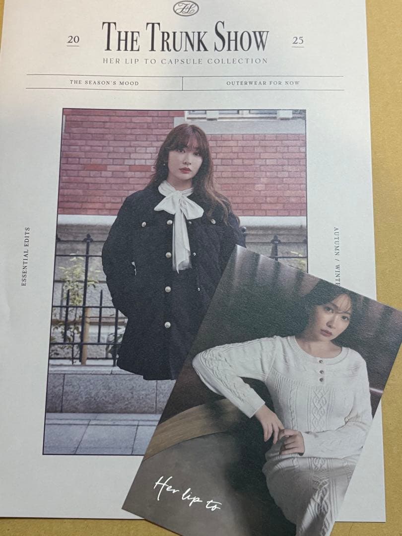 【値下げ中】herlipto Classic Cherry Sweatshirt