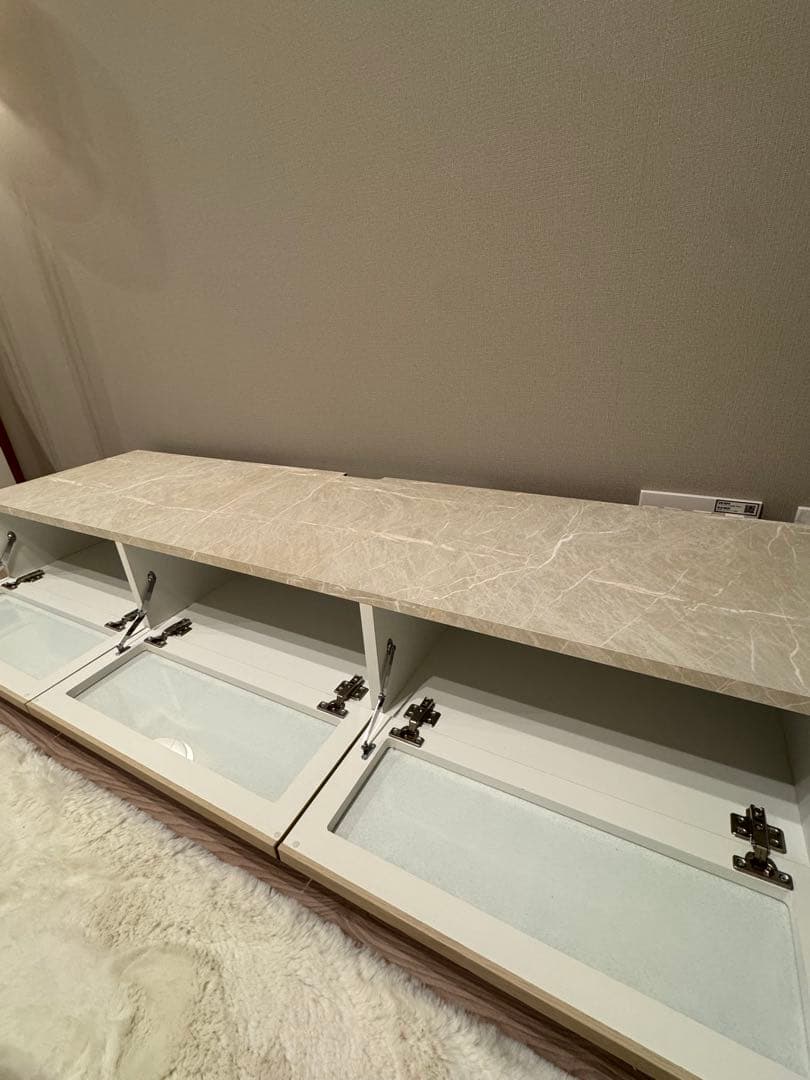 【美品】ロウヤ　テレビ台　テレビボード　ストーン柄　160cm