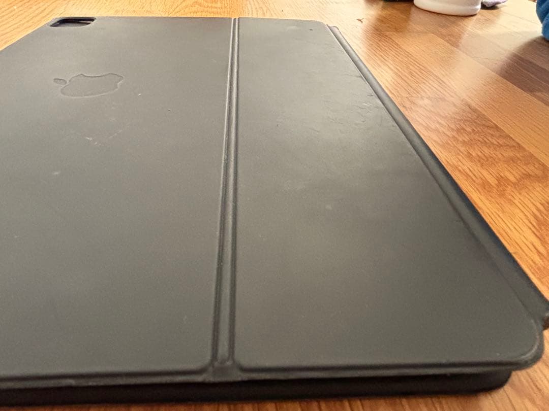 iPad pro （第三世代）12.9インチ Wi-Fi + Cellular