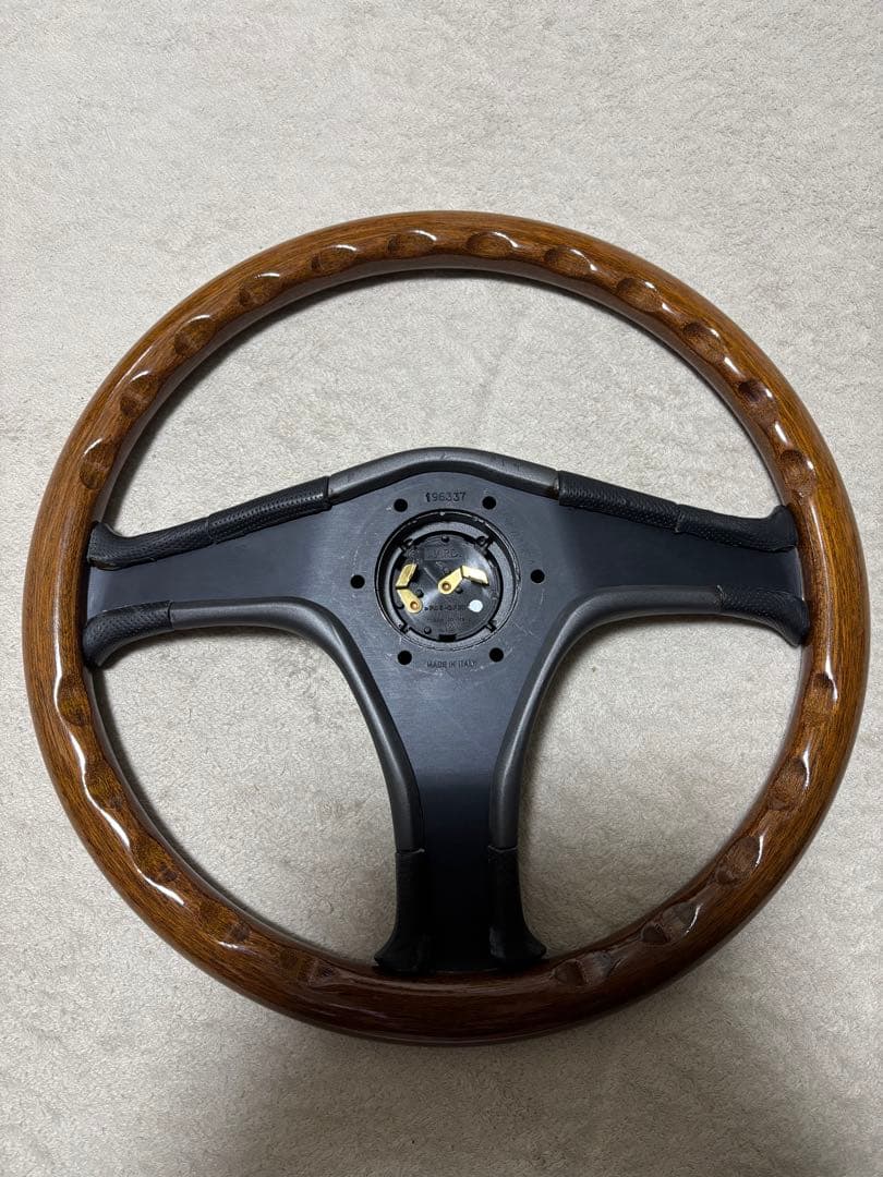 ナルディ　ステアリング Z5（NARDI Z5）