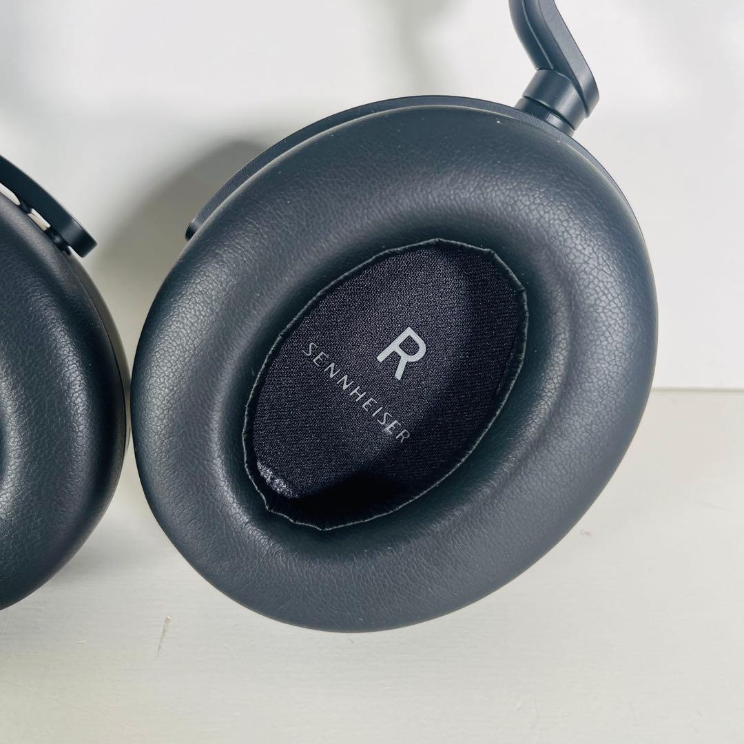 【極美品】 SENNHEISER MOMENTUM 4 Wireless