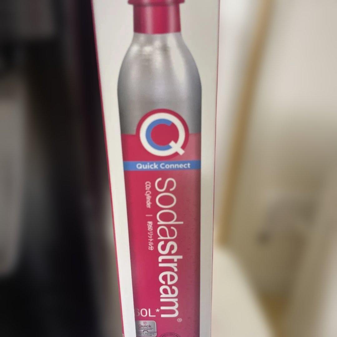 ソーダストリームsoda stream本体箱無し+ガスボンベ1本説明書付き